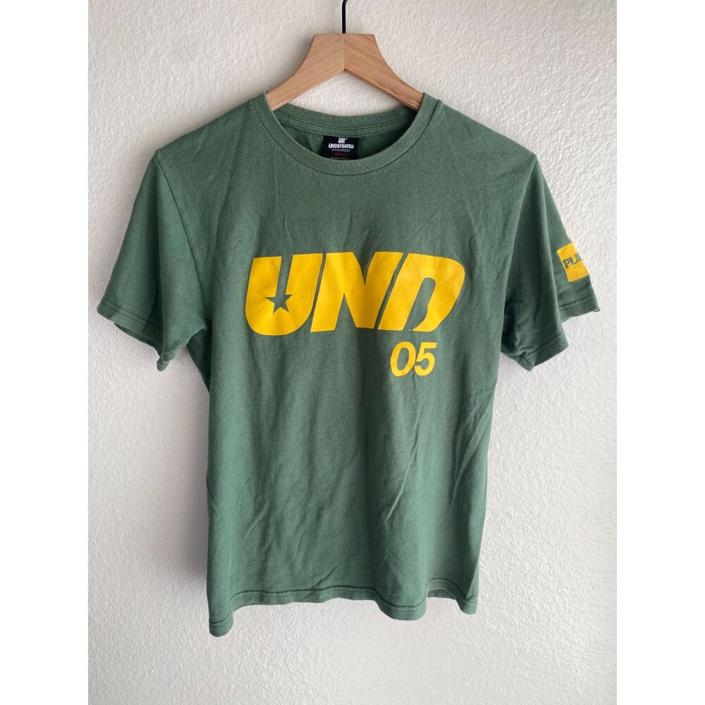 Undefeated 'UND 05' Graphic T-Shirt